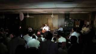 Kumzitz Motza Shabbos Nachmu w Eli Beer in Binyan Olam Colony [upl. by Alexia]