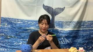 Instructions for knitting a yellow cotton dolphin part 4 [upl. by Severn]