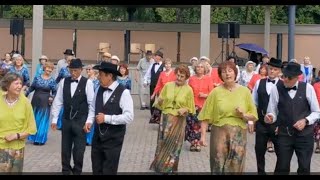 Võrumaa XVI seeniortantsupäev Kandle aias 15062024 [upl. by Atsyrhc542]