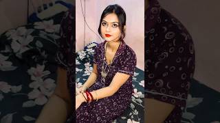 Kuch bhi gaa rhi h🤣🤣 ytshorts comedy couplegoals shortvideos trending viralvideo shorts [upl. by Aicul]