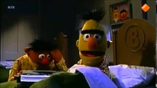 Bert en Ernie ernie maakt een gedicht [upl. by Oilasor]