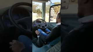 How to drive a Daf CF 16 speed manual shift [upl. by Arrek287]