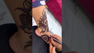 Feet design  part 2 ⭐️🫶🏻 hassanmehndiexpert mehndi hennadesign henna hennaart [upl. by Ailil]