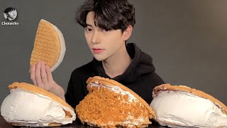 SUB생크림 와플 로투스와플 초코 누텔라와플 먹방 ASMR MUKBANG Nutella Waffle Korean Eating Show Eating Sounds [upl. by Rouvin43]