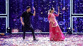 Sangeet Dance Performance on Laila  Raanjhana  Maan Meri Jaan  Dil Mera Blast  Couple Dance [upl. by Newbill]