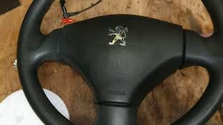 Remove Peugeot steering wheel with air bag [upl. by Avuha]