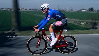 Mathieu Van der Poel Up amp Down Dune Cyclo cross Koksijde 2024 cyclocross [upl. by Ridgley]