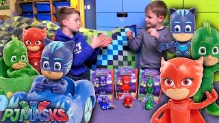 PJ Masks MINI Toys MASSIVE Talking Figure Surprise [upl. by Lehcnom218]