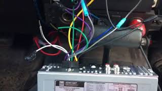 Radio turning on but no sound is coming out EASY FIX [upl. by Amorita]