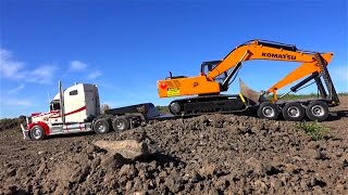 RC ADVENTURES  Semi pulling Earth Digger 4200XL Excavator [upl. by Gris]