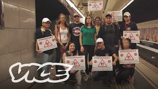 Carteristas y patrullas ciudadanas La batalla del metro de Barcelona [upl. by Ecirtemed611]