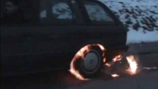 BMW e30 325i touring burnout gscheid power [upl. by Shaylah]