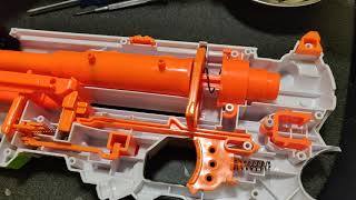 Quick look at the new Nerf Modulus Longstrike internals [upl. by Ammadas617]