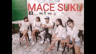 MACE SUKU Ini PACE Ko Pu Laki  LINE DANCE  KUPANG NTT  Choreo DENKA NDOLU [upl. by Janifer]