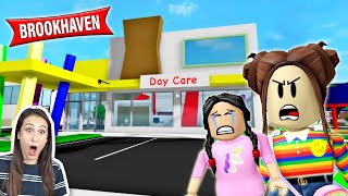 ROBLOX BROOKHAVEN MIJN ZUSJE MEALY NAAR HET KINDERDAGVERBLIJF BRENGEN  Lets Play Wednesday [upl. by Ewnihc]