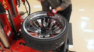 The Hunter Auto34 Leverless Tire Changing Machine [upl. by Alyahc]