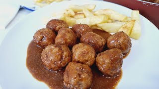 ALBÓNDIGAS EN SALSA DE CEBOLLA [upl. by Sevein895]