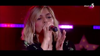 Louane quotMidi sur novembrequot live  C à Vous  17122018 [upl. by Nylia]