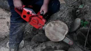 SachsDolmar KMS4 Wankel Rotary Powered Chainsaw Video  1 of 4 [upl. by Anatol]