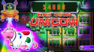 UNICOW BONUS HANDPAY MAX BET on Invaders Return From the Planet Moolah SLOT MACHINE [upl. by Eniarrol]