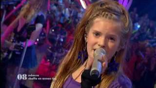 Rebecca  Skaffa en annan tjej Liveversion [upl. by Eesak219]