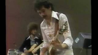 Carlos Santana performs Revelations Live in Chicago on February 22 1977RARE FOOTAGE [upl. by Anahc986]