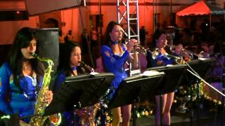 La Verbenita  ORQUESTA FEMENINA CARAMELO En Ecuador  Cumbia Mix [upl. by Meekahs904]