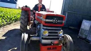 Tracteur Massey Ferguson 148 refait à neuf de 1972  50 cv [upl. by Alarick]