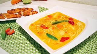 Kokos Curry Suppe  Thai Curry Suppe mit Kokosmilch  herzhaft scharf  einfach und lecker [upl. by Mahan]