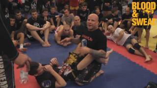 Джефф Монсон Разрыв охраны Jeff Monson How to break guard [upl. by Abla]