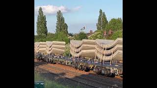 Freightliner 66532 Passing Billingham Jn Carrying HS2 Tunnel Segments To Willesden Euroterminal [upl. by Maurizia]