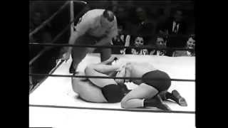 Argentina Rocca Challenger Vs Lou Thesz Champion  NWA World Heavyweight Title [upl. by Aihsened]