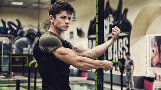 INSANE MOST SHRED YOUNG GUY  Explosive Calisthenics And Fitness Monster [upl. by Aicemed792]