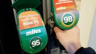 Gas station ⛽ in Tallinn  Circle K paying with card amp filling at the pump [upl. by Tenner]