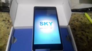 Smartphone SKY Devices Elite 50P [upl. by Axia]