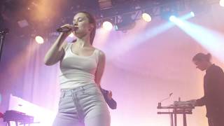 Sigrid  Dont Feel Like Crying  Live  Brooklyn Steel  22019 [upl. by Aniarrol308]