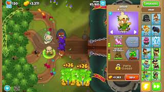 Bloons TD 6  Dark Castle  Medium  Standard Strategy Guide [upl. by Elocal548]