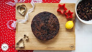 2021 Christmas Cake Recipe UK  Easy Mary Berry Fruit Cake [upl. by Aiam314]