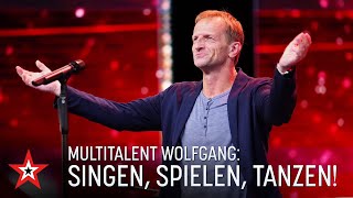 Singen spielen tanzen Wolfgang überrascht die Jury  Das Supertalent vom 24102020 [upl. by Klinges]