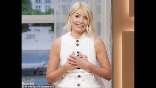 Holly Willoughby supports her real friend Tamzin Outhwaite at her play as ex pal Phillip Schofield p [upl. by Pooh]