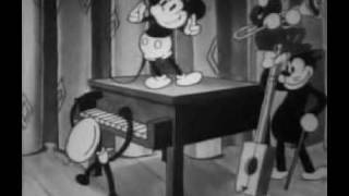 Mickey sings quotMinnies Yoo Hooquot  mickeys disney storecom [upl. by Atikram]