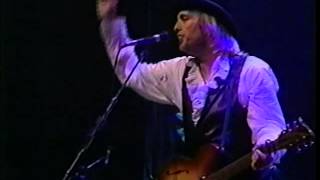 Tom Petty amp The Heartbreakers Dont Come Around Here No More LIVE [upl. by Aynodal]