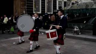 Hokey Cokey in Buchanan Street [upl. by Izzy]