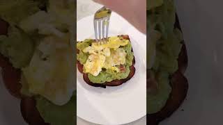 Avocado Egg Toast  Healthy Easy Breakfast [upl. by Rip]