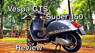 Vespa GTS 150  Review [upl. by Lraed912]