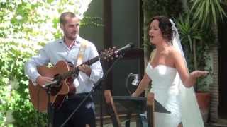 Carolina le canta a Cato en la boda Bollullos par del Condado [upl. by Treble293]