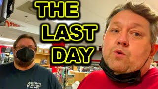 Last Day Open Bargain Hunters Thrift Store Storage Wars Auction Episode [upl. by Lienahs]