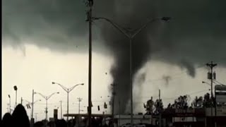 Tornado destroying Cullman Alabama April 27th 2011 [upl. by Barolet]