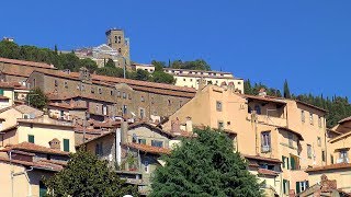 One day in Cortona Italy Tuscany Italia Toscana HD videoturystaeu [upl. by Nnylarac]