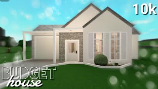 Bloxburg  10k Budget Home  No Gamepasses  Mobile Speedbuild [upl. by Sidnal61]